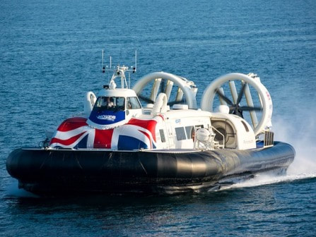 Hovercraft near the Isle of Wight