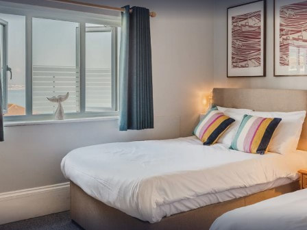 Bedroom with sea view at Gracelie Hotel in Shanklin