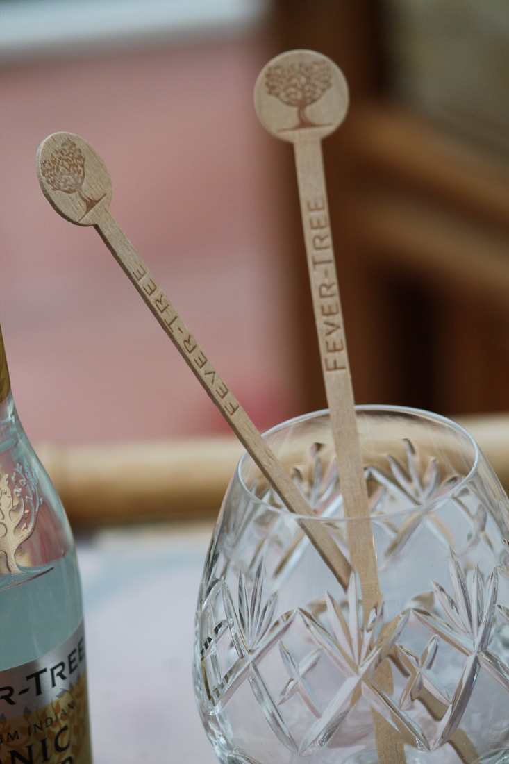 Mermaid gin with stirrers