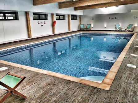Indoor swimming pool at the bay colwell